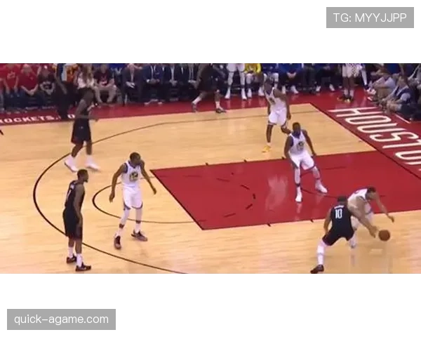 草率犯规如何影响裁判判罚尺度？细节决定红黄牌关键点解析