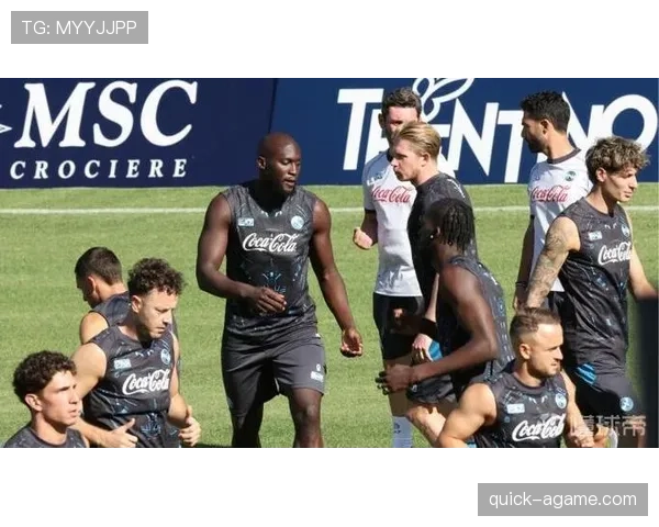 卢卡库与本泽马：终结模式分化，单点强攻转向体系融合